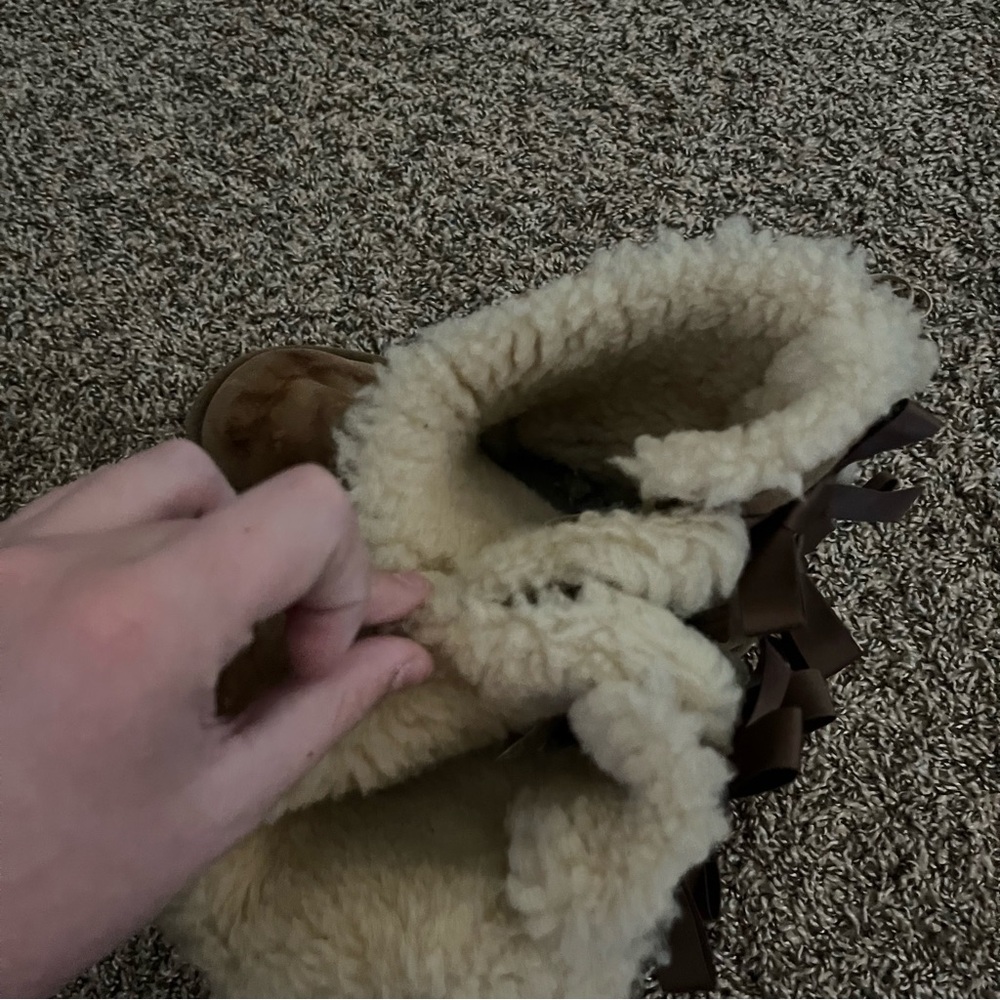 UGG Woman’s Y2K Boots - Picture 3 of 6